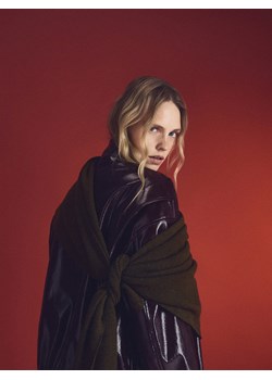 Reserved - Gładki szalik - zielony ze sklepu Reserved w kategorii Szaliki i chusty damskie - zdjęcie 187508884