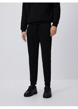 Reserved - Spodnie dresowe slim fit - czarny ze sklepu Reserved w kategorii Spodnie męskie - zdjęcie 187511122