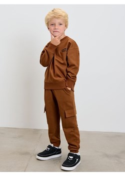 Sinsay - Komplet: bluza i spodnie - brązowy ze sklepu Sinsay w kategorii Spodnie chłopięce - zdjęcie 187513702