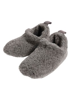 Kaiser Naturfellprodukte Kapcie &quot;Cody&quot; w kolorze szarym ze sklepu Limango Polska w kategorii Kapcie damskie - zdjęcie 187517433