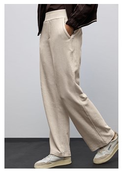 Cecil Spodnie sztruksowe w kolorze kremowym ze sklepu Limango Polska w kategorii Spodnie damskie - zdjęcie 187517593