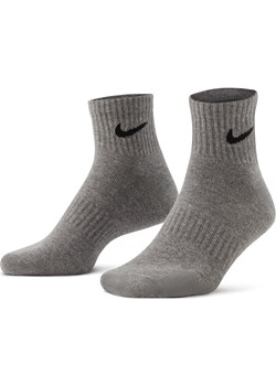 Skarpety treningowe do kostki Nike Everyday Cushioned (3 pary) - Wielokolorowe ze sklepu Nike poland w kategorii Skarpetki damskie - zdjęcie 187519852