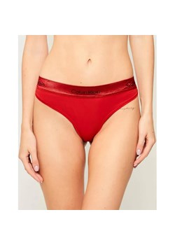 Calvin Klein Underwear Stringi ze sklepu Gomez Fashion Store w kategorii Majtki damskie - zdjęcie 187521290
