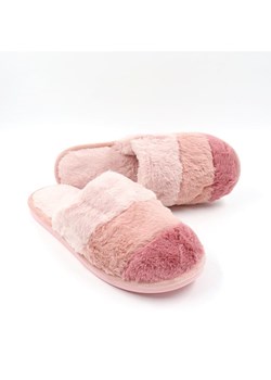 Confly Kapcie w kolorze różowym ze sklepu Limango Polska w kategorii Kapcie damskie - zdjęcie 187521382