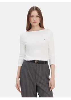 Tommy Hilfiger Bluzka New Cody WW0WW40589 Écru Slim Fit ze sklepu MODIVO w kategorii Bluzki damskie - zdjęcie 187521403