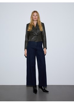 Reserved - Jeansy z paskiem - granatowy ze sklepu Reserved w kategorii Jeansy damskie - zdjęcie 187522731