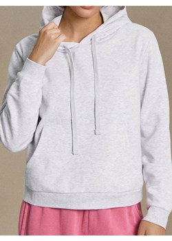 Sinsay - Dresowa bluza hoodie z kieszenią - szary ze sklepu Sinsay w kategorii Bluzy damskie - zdjęcie 187523444