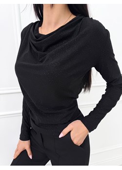 Czarna Połyskująca Bluzka z Lejącym Dekoltem ze sklepu ModnaKiecka.pl w kategorii Bluzki damskie - zdjęcie 187523900