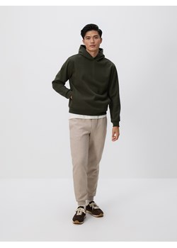 Reserved - Bluza regular z kapturem - ciemnozielony ze sklepu Reserved w kategorii Bluzy męskie - zdjęcie 187524422