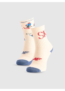 Chłopięce skarpetki wysokie (2-pack) 4F 4FJRAW25USOCM601 - multikolor ze sklepu Sportstylestory.com w kategorii Skarpetki dziecięce - zdjęcie 187524564
