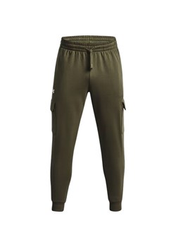 Spodnie dresowe męskie Rival Fleece Cargo Jogger Under Armour ze sklepu SPORT-SHOP.pl w kategorii Spodnie męskie - zdjęcie 187526141