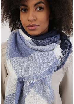Ciemnoniebieski Szalik No Need ze sklepu born2be.pl w kategorii Szaliki i chusty damskie - zdjęcie 187529300