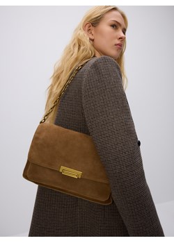 Reserved - Zamszowa torebka na ramię - beżowy ze sklepu Reserved w kategorii Listonoszki - zdjęcie 187529544