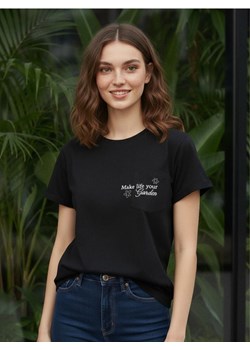 Sinsay - Bawełniana koszulka z haftem - czarny ze sklepu Sinsay w kategorii Bluzki damskie - zdjęcie 187530193