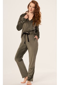 Mefemi welurowa piżama damska zielona Vanessa, Kolor zielony, Rozmiar S, Mefemi ze sklepu Intymna w kategorii Piżamy damskie - zdjęcie 187534012