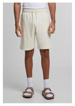 Urban Classics Szorty dresowe w kolorze kremowym ze sklepu Limango Polska w kategorii Spodenki męskie - zdjęcie 187535171
