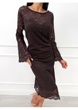 Czekoladowa Koronkowa Sukienka Plus Size z Rozszerzanymi Rękawami ze sklepu ModnaKiecka.pl w kategorii Sukienki - zdjęcie 187536110