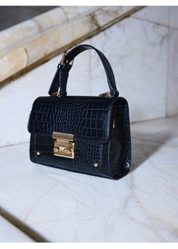 Mohito - Czarna torebka z paskiem na ramię - czarny ze sklepu Mohito w kategorii Kuferki - zdjęcie 187537672