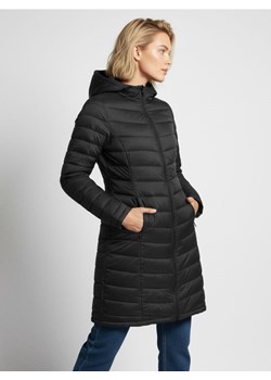 Sinsay - Pikowany płaszcz z kapturem - czarny ze sklepu Sinsay w kategorii Płaszcze damskie - zdjęcie 187540660