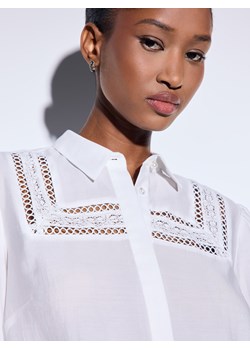 Mohito - Biała koszula z lyocellem - biały ze sklepu Mohito w kategorii Koszule damskie - zdjęcie 187543864