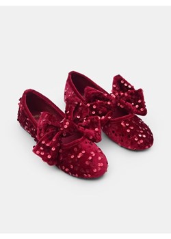 Sinsay - Aksamitne baleriny z kokardą i cekinami - bordowy ze sklepu Sinsay w kategorii Balerinki dziecięce - zdjęcie 187544430