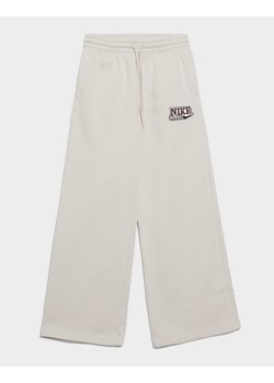 NIKE SPODNIE W NSW FLC HR PANT WIDE 2 ze sklepu JD Sports  w kategorii Spodnie damskie - zdjęcie 187554302