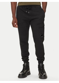 C.P. Company Spodnie dresowe RFCMSP720A006372G Czarny Regular Fit ze sklepu MODIVO w kategorii Spodnie męskie - zdjęcie 187555961