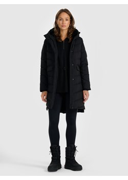 Damski płaszcz puchowy z naturalnym wypełnieniem 4F 4FRAW25TDJAF0812 - czarny ze sklepu Sportstylestory.com w kategorii Płaszcze damskie - zdjęcie 187558190