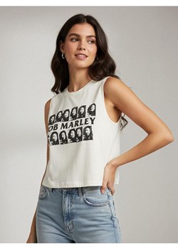 Sinsay - Bawełniany crop top bez rękawów z nadrukiem Bob Marley - kremowy ze sklepu Sinsay w kategorii Bluzki damskie - zdjęcie 187559443