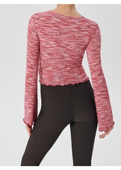 Sinsay - Prążkowana bluzka typu crop z długim rękawem i falowanym wykończeniem - czerwony ze sklepu Sinsay w kategorii Bluzki damskie - zdjęcie 187559514