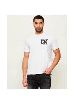 Calvin Klein T-shirt CORNER GRAPHIC | Regular Fit ze sklepu Gomez Fashion Store w kategorii T-shirty męskie - zdjęcie 187559820