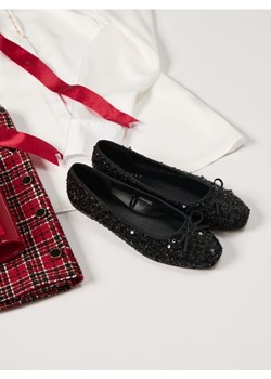 Sinsay - Baleriny z ozdobnymi cekinami - czarny ze sklepu Sinsay w kategorii Balerinki - zdjęcie 187564613