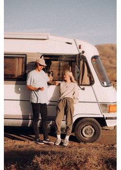 Cozy Joggers - Khaki Tree ze sklepu Surf Inc w kategorii Spodnie damskie - zdjęcie 187566053