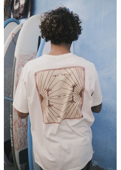 Just Illusion Tee - Super Natural ze sklepu Surf Inc w kategorii T-shirty męskie - zdjęcie 187566594