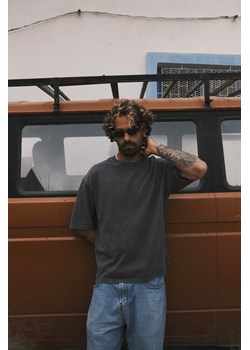 SRF Core Tee - Stone Grey ze sklepu Surf Inc w kategorii T-shirty męskie - zdjęcie 187566853