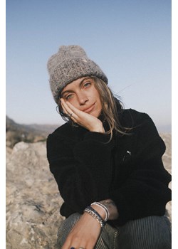 Wolly Wonders Beanie - Greyhound ze sklepu Surf Inc w kategorii Czapki zimowe damskie - zdjęcie 187566984