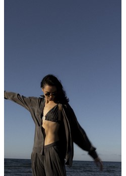 Cupro Loose Shirt - Stone Grey ze sklepu Surf Inc w kategorii Koszule damskie - zdjęcie 187568343