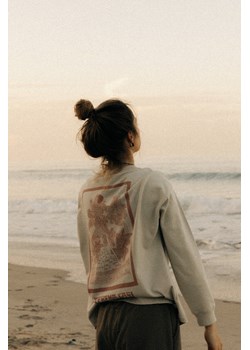 Rasp Terima Kasih LS - Dirty White ze sklepu Surf Inc w kategorii Bluzki damskie - zdjęcie 187569134