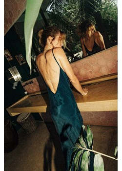 Twisted Ankle Dress - Petrol ze sklepu Surf Inc w kategorii Sukienki - zdjęcie 187569243