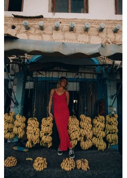 Twisted Ankle Dress - Red ze sklepu Surf Inc w kategorii Sukienki - zdjęcie 187569930