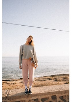 Slouchy Joggers - Pink ze sklepu Surf Inc w kategorii Spodnie damskie - zdjęcie 187569971