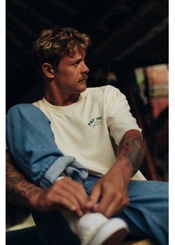 Joints & Surf Tee - Super Natural ze sklepu Surf Inc w kategorii T-shirty męskie - zdjęcie 187570623