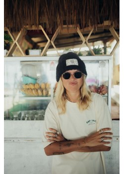 Olivia Wave Tiger Beanie - Space Black ze sklepu Surf Inc w kategorii Czapki zimowe damskie - zdjęcie 187570904