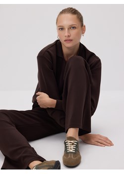 Reserved - Spodnie dresowe long leg - ciemnobrązowy ze sklepu Reserved w kategorii Spodnie damskie - zdjęcie 187576150