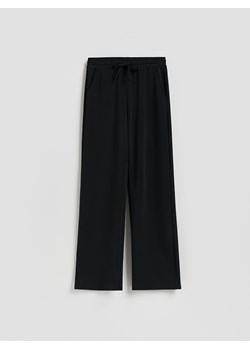 Reserved - Spodnie dresowe long leg - czarny ze sklepu Reserved w kategorii Spodnie damskie - zdjęcie 187577424