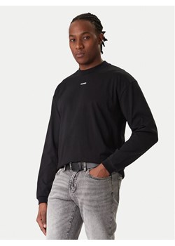 Hugo Bluza Daposo 50511029 Czarny Relaxed Fit ze sklepu MODIVO w kategorii Bluzy męskie - zdjęcie 187579394