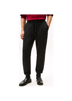 Tommy Hilfiger Spodnie dresowe Essential | Regular Fit ze sklepu Gomez Fashion Store w kategorii Spodnie męskie - zdjęcie 187581894