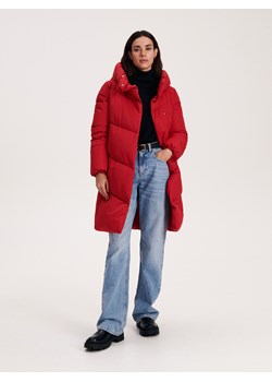 Reserved - Pikowany płaszcz - czerwony ze sklepu Reserved w kategorii Płaszcze damskie - zdjęcie 187582400