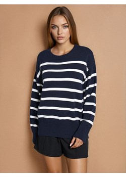 Sinsay - Sweter w paski z wiskozy - granatowy ze sklepu Sinsay w kategorii Swetry damskie - zdjęcie 187582934