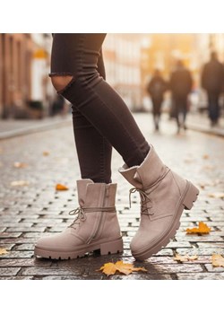 Zimowe botki trapery z ociepleniem beżowe /F8-2 18499 T4/ ze sklepu Pantofelek24.pl w kategorii Workery damskie - zdjęcie 187583350